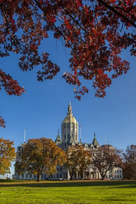 Framed Print : USA, Connecticut, Hartford, Connecticut State Capitol, exterior, autumn Framed Print : USA, Connecticut, Hartford, Connecticut State Capitol, exterior, autumn