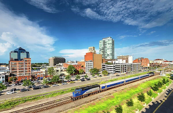 USA, Durham, North Carolina, Passenger Train, Downtown, Railroad