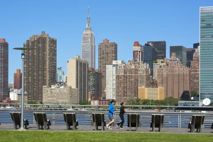 Framed Print : USA, East Coast, New York, Manhattan, view from Queens to midtown Framed Print : USA, East Coast, New York, Manhattan, view from Queens to midtown