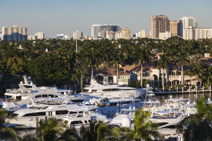 Framed Print : USA, Florida, Fort Lauderdale, city view from Intercoastal Waterway with yachts Framed Print : USA, Florida, Fort Lauderdale, city view from Intercoastal Waterway with yachts