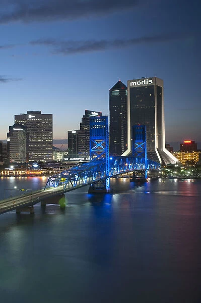 USA, Florida, Jacksonville Skyline & Main Street Bridge over Saint Johns River