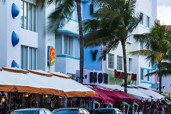 USA, Florida, Miami Beach, South Beach hotels on Ocean Drive