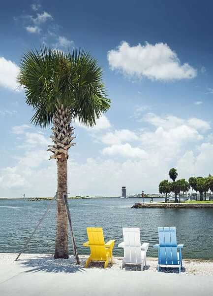 USA, Florida, Saint Petersburg, New Pier District, 26 Acre Public Park On Tampa Bay