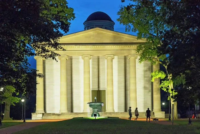 Framed Print : USA, Frankfort, Kentucky, Blue Grass Region, Old State Capitol, Old Statehouse, Built In 1837, Museum, National Historic Landmark Framed Print : USA, Frankfort, Kentucky, Blue Grass Region, Old State Capitol, Old Statehouse, Built In 1837, Museum, National Historic Landmark