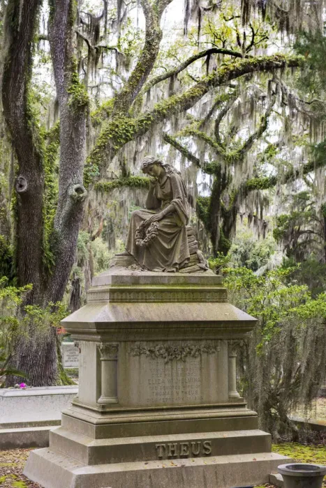 Framed Print : USA, Georgia, Savannah, Grave in Bonaventure cemetery