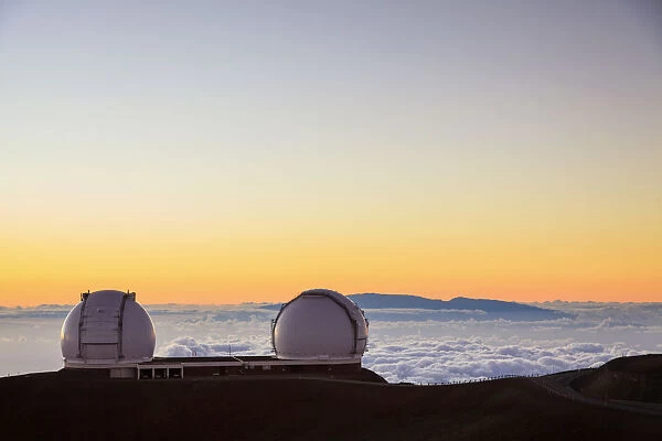 USA, Hawaii, The Big Island, Mauna Kea Observatory (4200m), W. M. Keck Observatory