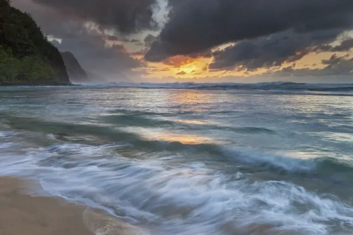 Framed Print : USA, Hawaii, Kauai, Na Pali Coast, Kee Beach