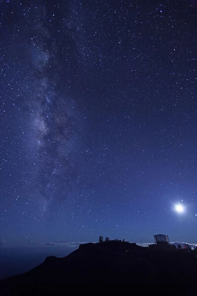 USA, Hawaii, Maui, Haleakala National Park, Science City Observatories and Milky Way