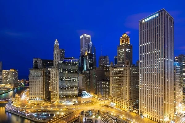 USA, Illinois, Chicago. Night time view over the city