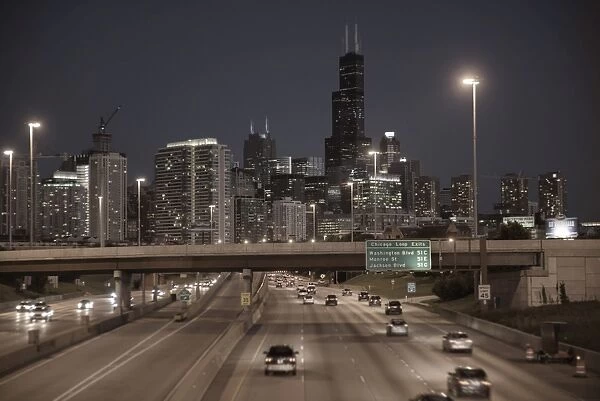 USA, Illinois, Midwest, Cook County, Chicago, Kennedy Freeway at night