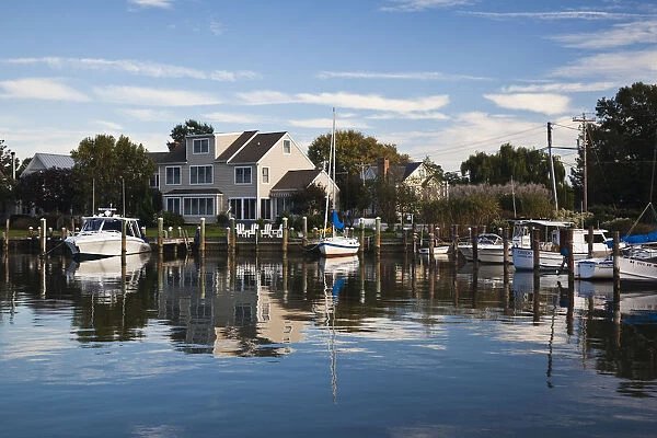 USA, Maryland, Eastern Shore of Chesapeake Bay, Oxford, town harbor
