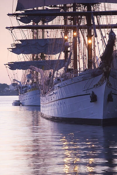 USA, Massachusetts, Boston, Sail Boston Tall Ships Festival, Portuguese tall ship