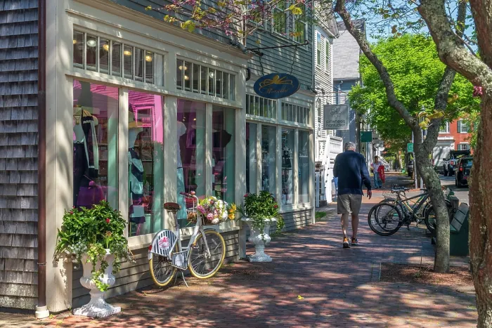 Framed Print : USA, Massachusetts, Nantucket, Nantucket Town, Centre Street Framed Print : USA, Massachusetts, Nantucket, Nantucket Town, Centre Street