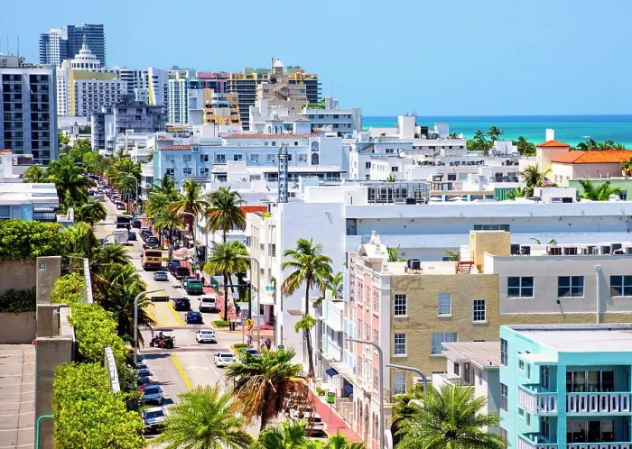 Framed Print : USA, Miami Beach, Florida, South Beach, Collins Avenue, Art Deco Hotels Framed Print : USA, Miami Beach, Florida, South Beach, Collins Avenue, Art Deco Hotels