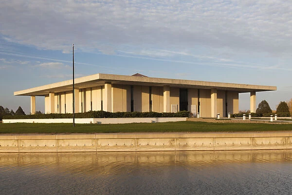 USA, Nebraska, Grand Island, Stuhr Museum of the Prairie Pioneer, main building