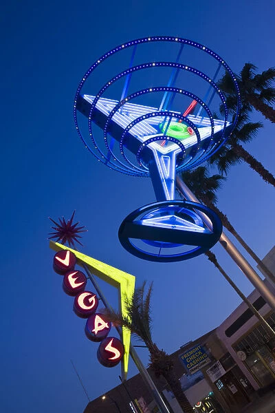 USA, Nevada, Las Vegas, Downtown, Freemont East Area, Neon casino signs, dusk