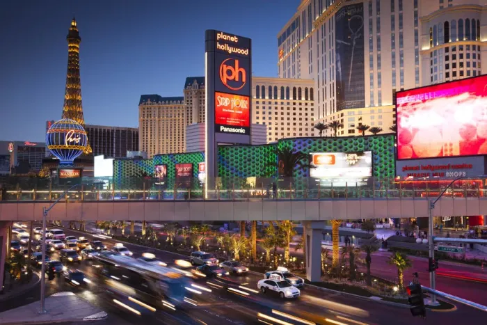 Framed Print : USA, Nevada, Las Vegas, The Strip, Las Vegas Boulevard, high vantage view at dusk Framed Print : USA, Nevada, Las Vegas, The Strip, Las Vegas Boulevard, high vantage view at dusk