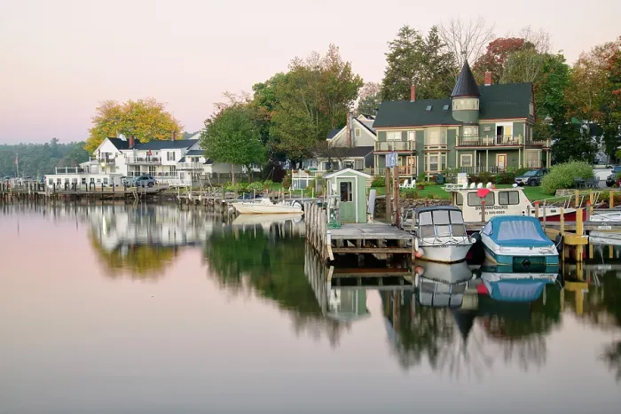 Framed Print : USA, New England, New Hampshire, Carroll County, Lake Winnipesaukee, Wolfeboro