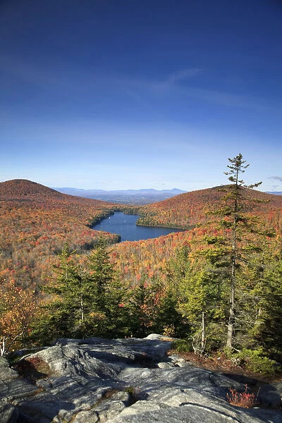 USA, New England, Vermont, Groton State Forest, Fall Foliage, Owls Head Overlook