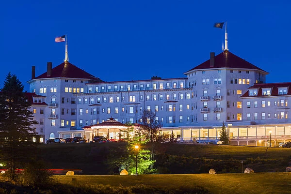 USA, New Hampshire, White Mountains, Bretton Woods, The Mount Washington Hotel, exterior