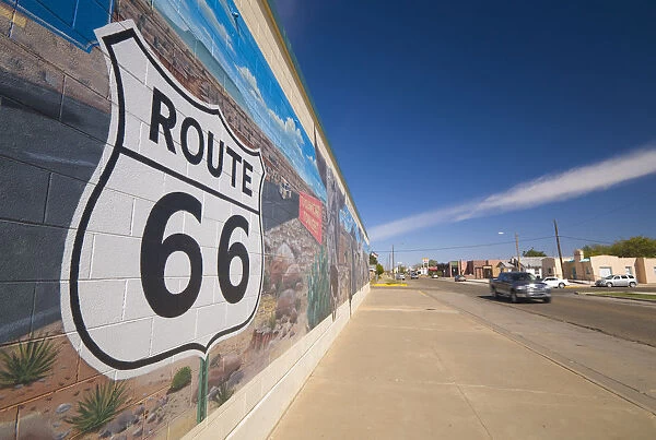 USA, New Mexico, Route 66, Tucumcari, Mural by Doug and Sharon Quarles