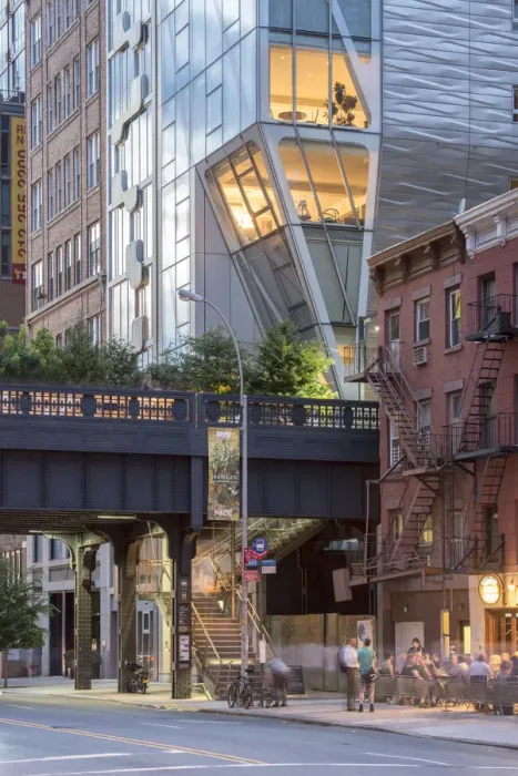 Framed Print : USA, New York, Chelsea, street scene, high line near 10th avenue Framed Print : USA, New York, Chelsea, street scene, high line near 10th avenue