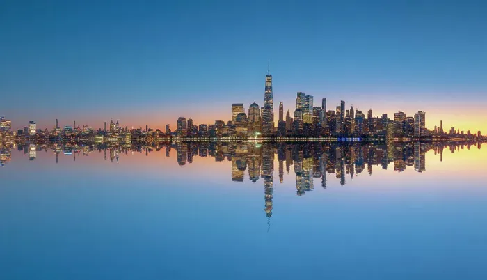 Framed Print : USA, New York City, Lower Manhattan / Financial district across the Hudson Rover from New Jersey