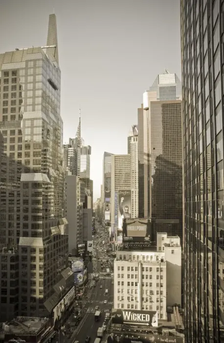 Framed Print : USA, New York City, Manhattan, Broadway looking towards Times Square Framed Print : USA, New York City, Manhattan, Broadway looking towards Times Square
