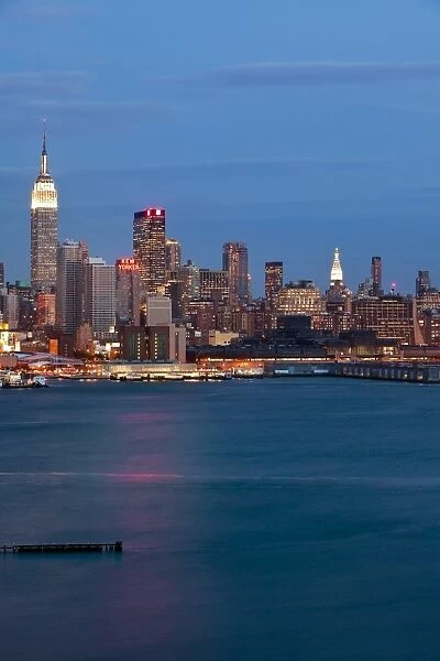 USA, New York City, Manhattan, Midtown across Hudson River