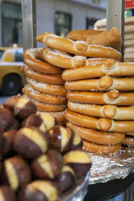 Framed Print : USA, New York City, Manhattan, Pretzels and Chestnuts for sale on Fifth Avenue Framed Print : USA, New York City, Manhattan, Pretzels and Chestnuts for sale on Fifth Avenue