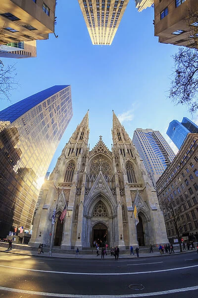 USA, New York City, Midtown Manhattan, St Patricks Cathedral