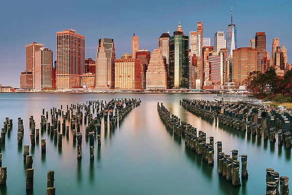 USA, New York City, view of the Financial District with the Granite Prospect old pier in the foreground