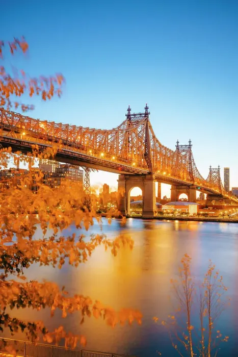 Framed Print : USA, New York City, view of the Queensboro bridge and the Roosevelt island