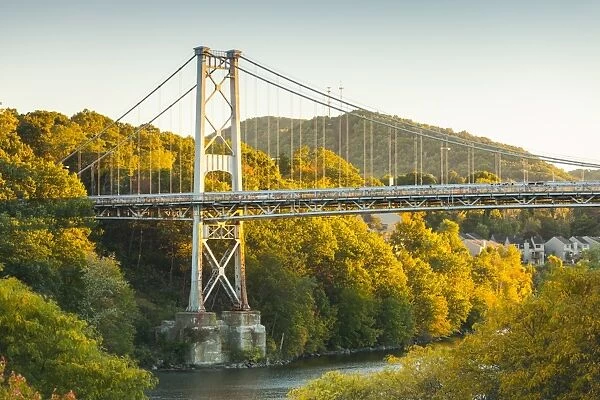 USA, New York, Hudson Valley, Kingston, Kingston Port Ewen Suspension Bridge