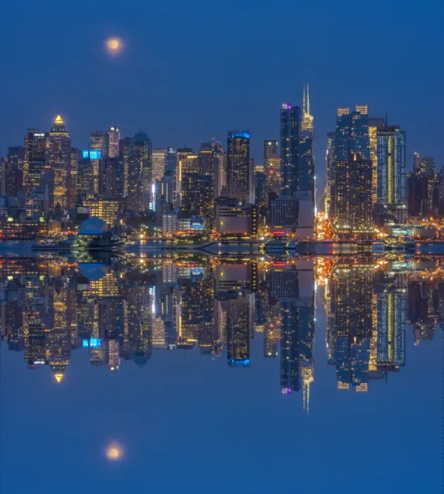 Framed Print : USA, New York, Manhattan, Midtown Skyline seen from New Jersey Framed Print : USA, New York, Manhattan, Midtown Skyline seen from New Jersey