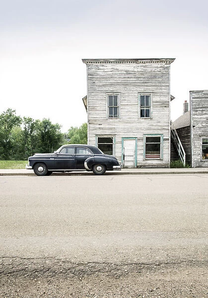 USA, North Dakota, Small Town Of Kathryn, 1950 Chevrolet Deluxe Sedan