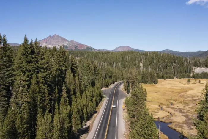 Framed Print : USA, Oregon, Bend, Cascade Lakes Highway, Broken Top and Tesla Framed Print : USA, Oregon, Bend, Cascade Lakes Highway, Broken Top and Tesla