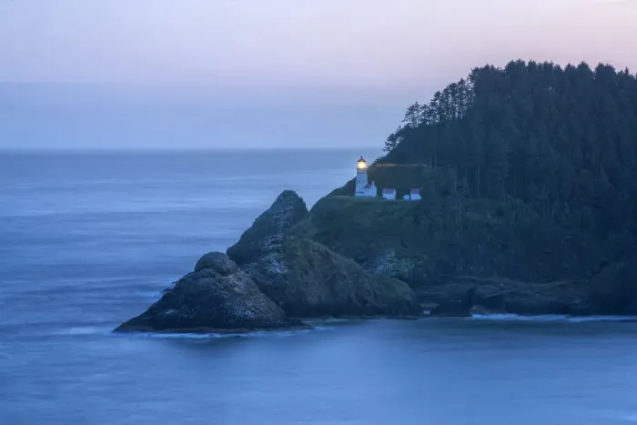 Framed Print : USA, Oregon Coast, Oregon, Lane County, Yachats, Heceta Head Light Framed Print : USA, Oregon Coast, Oregon, Lane County, Yachats, Heceta Head Light