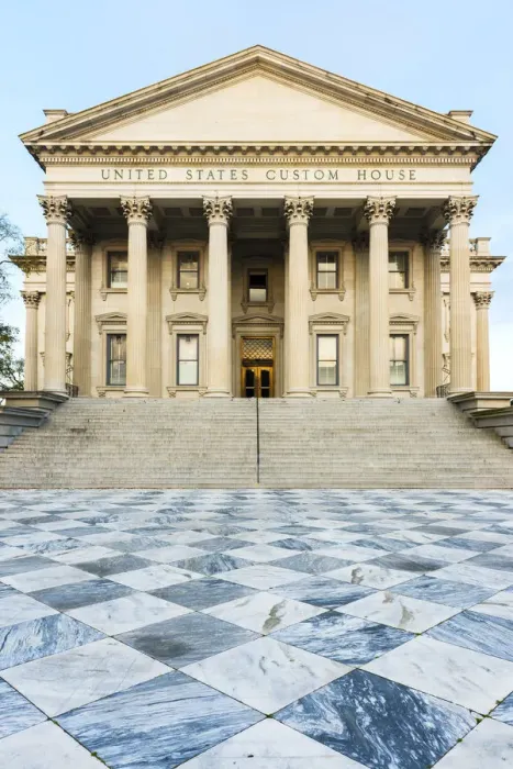 Framed Print : USA, South Carolina, Charleston, United states customs house in the historical district Framed Print : USA, South Carolina, Charleston, United states customs house in the historical district