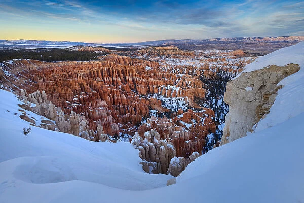 USA, Southwest, Colorado Plateau, Utah, Bryce Canyon, National Park, canyon in winter