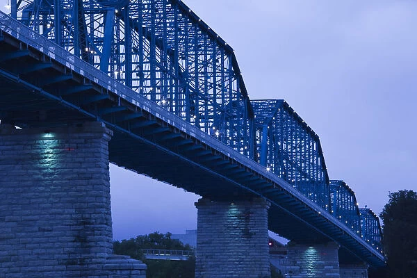 USA, Tennessee, Chattanooga, Walnut Street Bridge