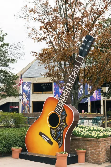 Framed Print : USA, Tennessee, Nashville, Giant Guitar outside the Grand Ole orpy Framed Print : USA, Tennessee, Nashville, Giant Guitar outside the Grand Ole orpy