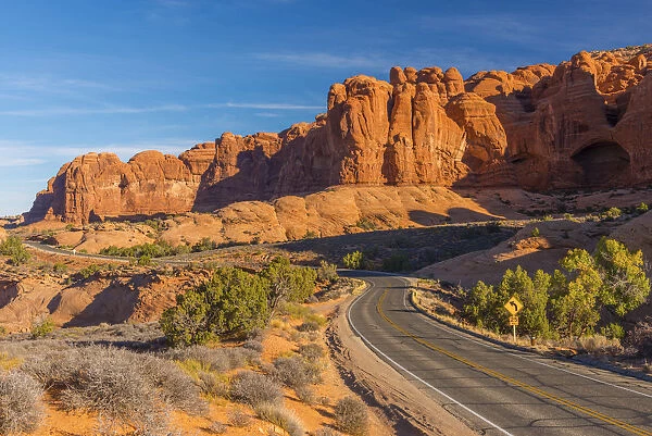USA, Utah, Arches National Park, The Windows Road