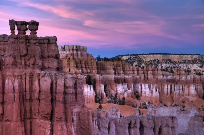 Framed Print : USA, Utah, Bryce Canyon National Park, Thors Hammer near Sunset Point Framed Print : USA, Utah, Bryce Canyon National Park, Thors Hammer near Sunset Point