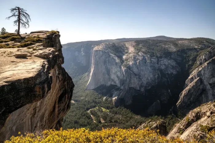 Framed Print : USA, Yosemite National Park, Taft Point Framed Print : USA, Yosemite National Park, Taft Point