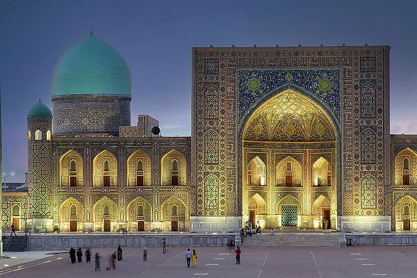 Uzbekistan, Samarkand, Registan square lit up at night