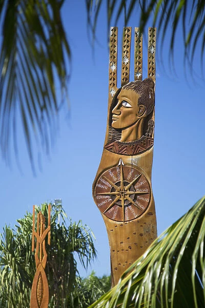 Va a Hokulea monument in Jardins de Paofai, Pape ete, Tahiti, French Polynesia