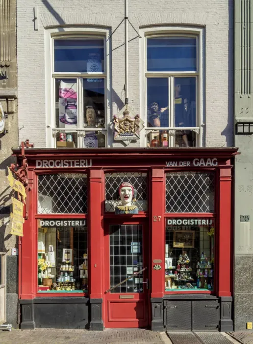 Framed Print : Van der Gaag Drugstore, Dagelijkse Groenmarkt, The Hague, South Holland, The Netherlands Framed Print : Van der Gaag Drugstore, Dagelijkse Groenmarkt, The Hague, South Holland, The Netherlands