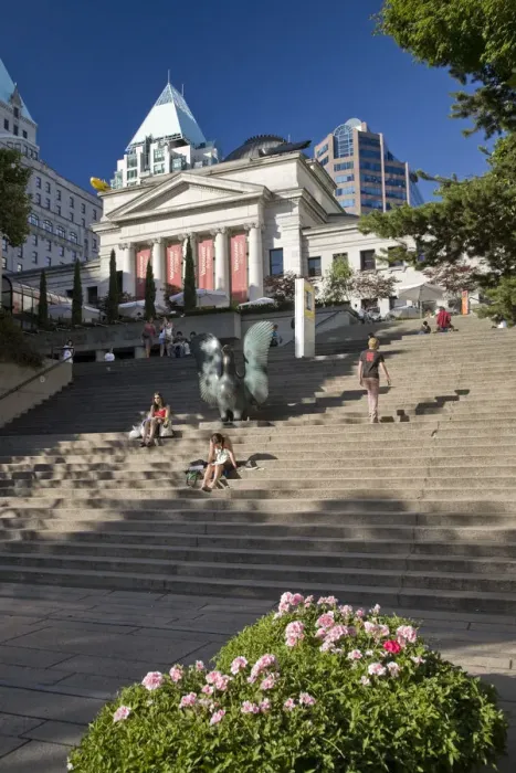 Framed Print : Vancouver Art Gallery, Vancouver, British Columbia, Canada Framed Print : Vancouver Art Gallery, Vancouver, British Columbia, Canada