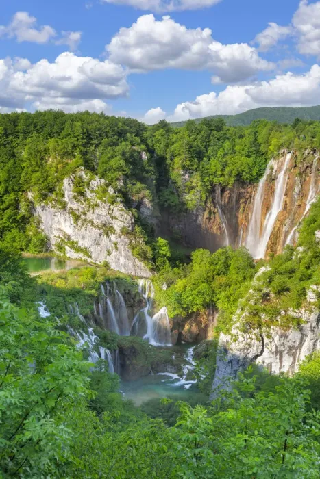 Framed Print : Veliki Slap Waterfall, Plitvice Lakes National Park, Dalmatia, Croatia Framed Print : Veliki Slap Waterfall, Plitvice Lakes National Park, Dalmatia, Croatia